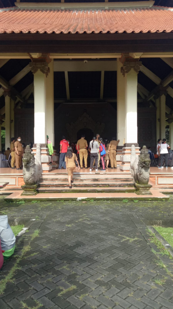 PENYALURAN PENERIMA BSU